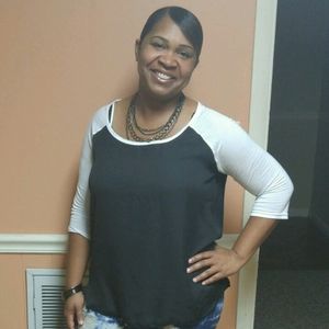 Meet your Posher, Jerrita